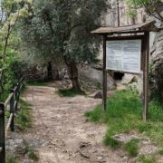 Trail with signs to Marmitte dei Giganti, Lake Garda